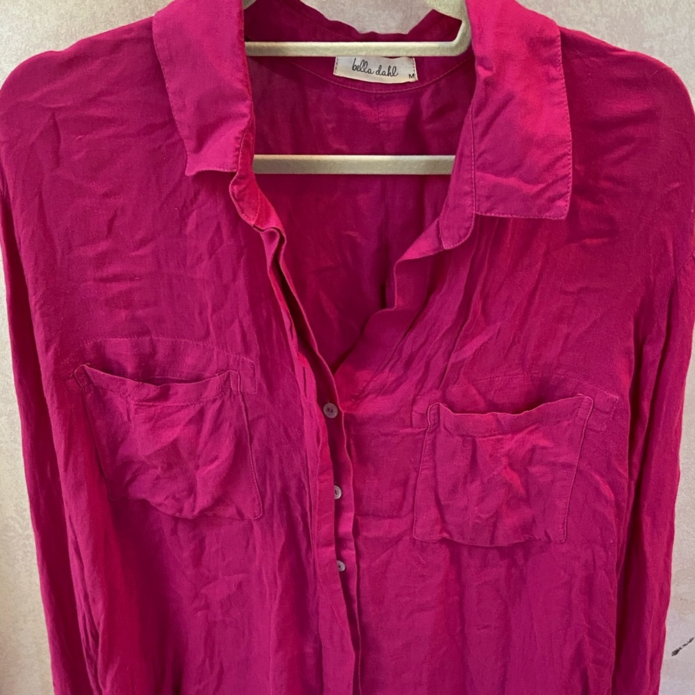 Bella Dahl hot pink button up